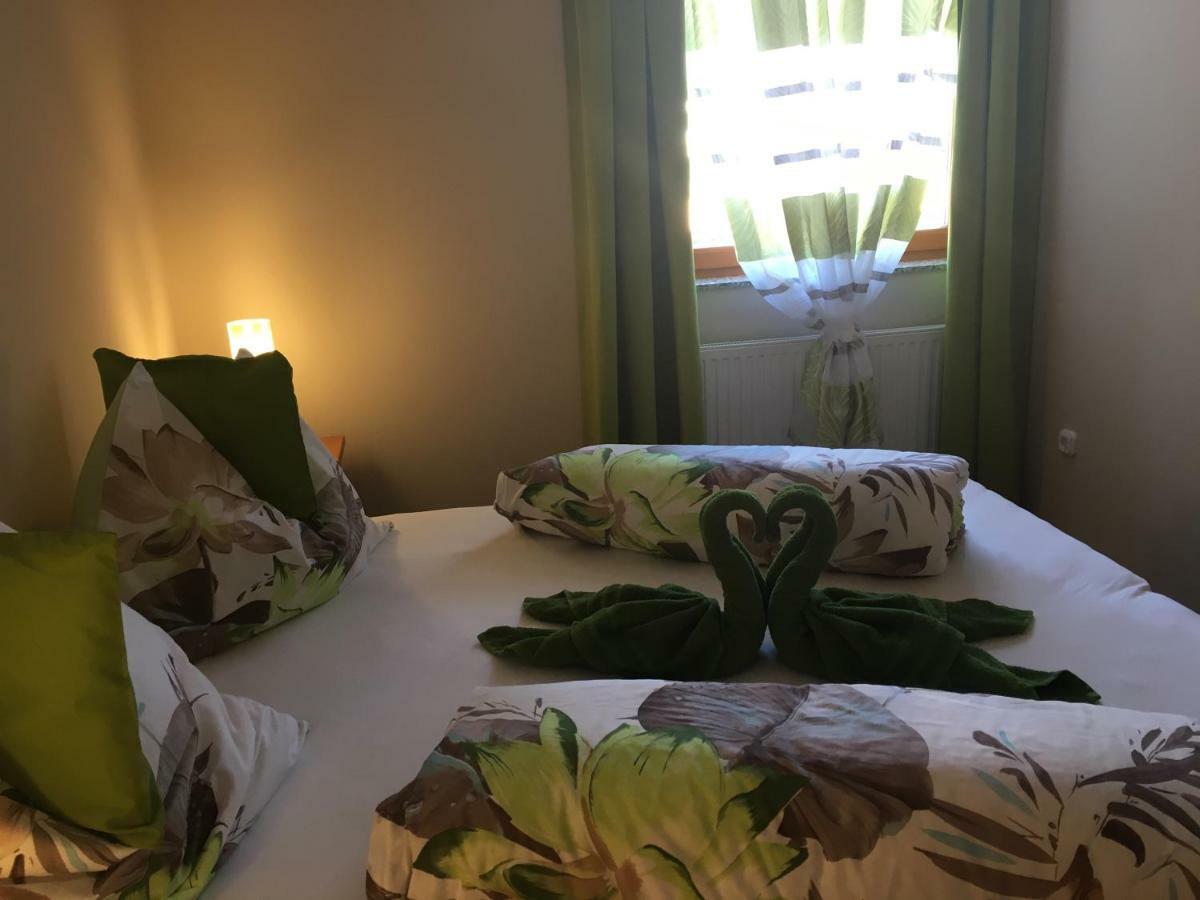 Orchidea Apartman Hegykő Buitenkant foto